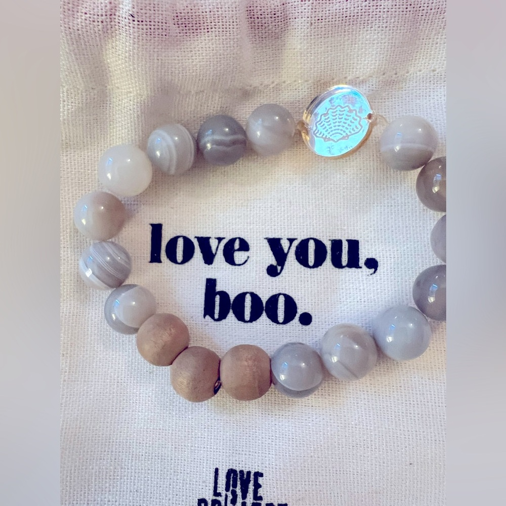 LOVE PROJECT GUC, bead bracelet.